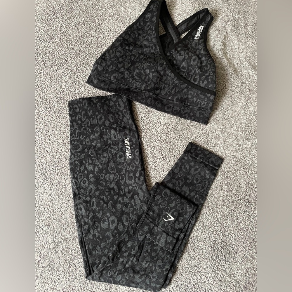 Gymshark adapt seamless cheetah set size large